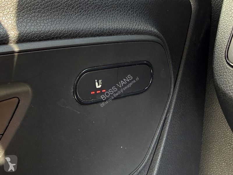 Véhicule utilitaire Mercedes 312 55kWh L2H2...