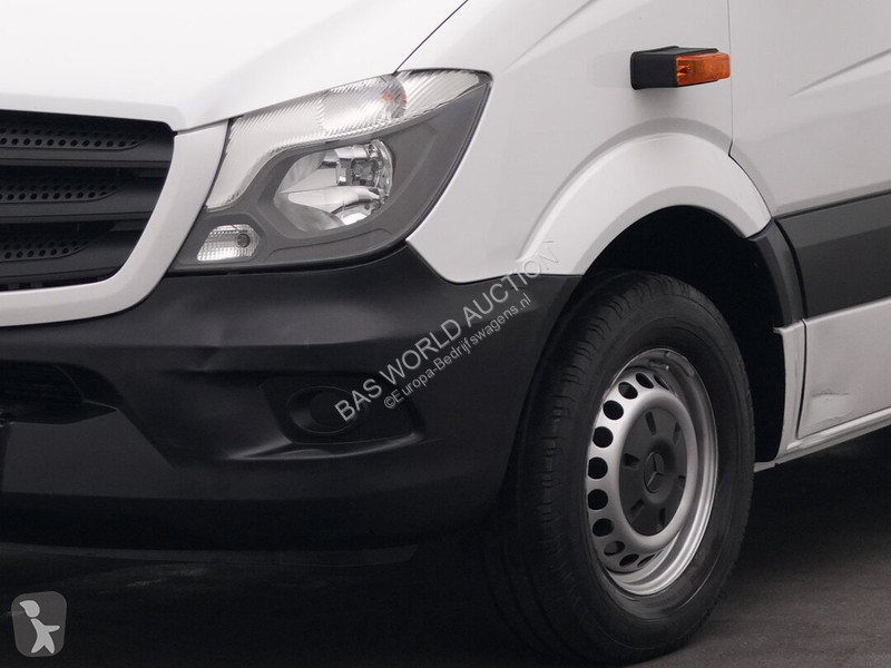 Véhicule utilitaire Mercedes 413 CDI