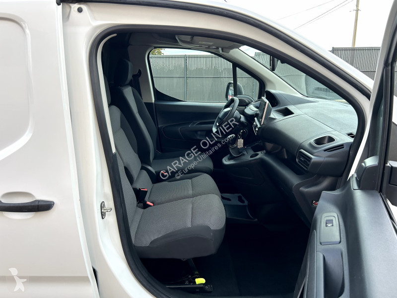 Furgoneta Peugeot Standard 650KG 1.5 Bluehdi...