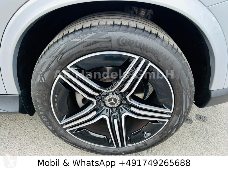 Veículo utilitário Mercedes 300 d AMG...