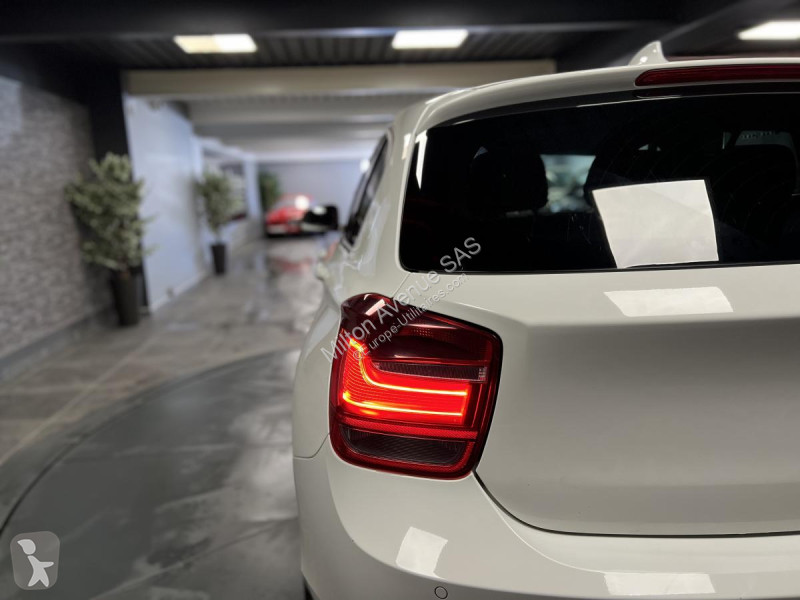 Véhicule utilitaire BMW 118i F20 Sport