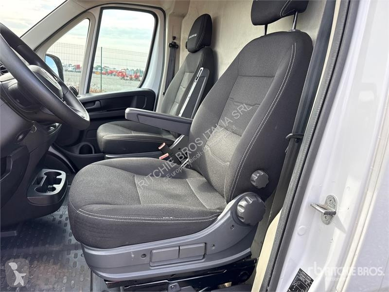 Комерційні автомобілі Fiat 2.2 Mjet