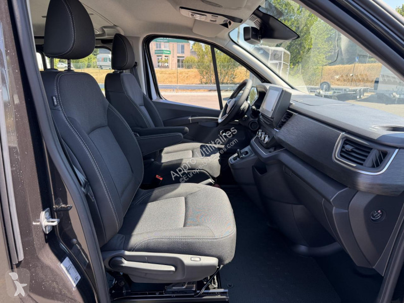 Véhicule utilitaire Renault TRAFIC L1H1 EXTRA...
