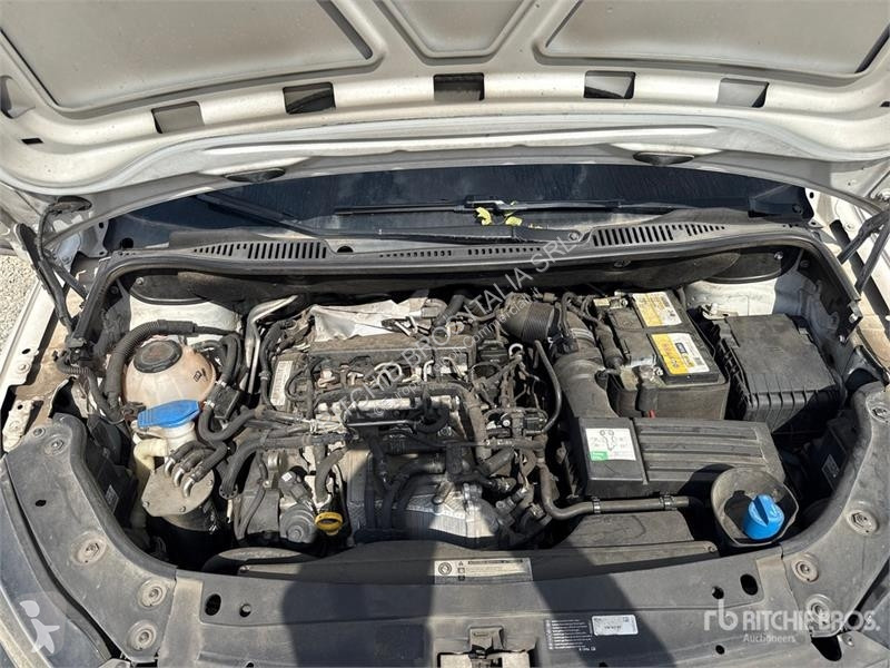 Комерційні автомобілі Volkswagen Cargo Van