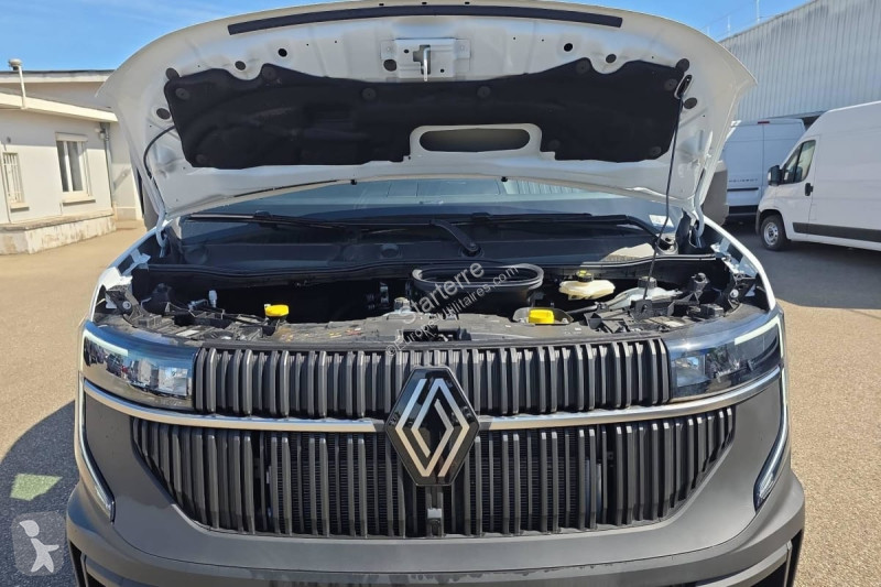 Véhicule utilitaire Renault Fourgon