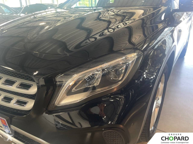 Лекотоварен автомобил Mercedes GLA 200 d 7-G...