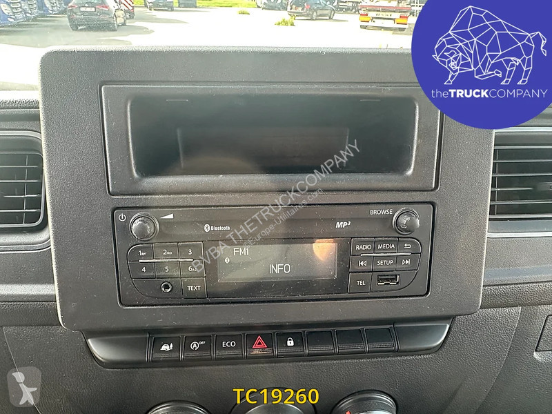 Лекотоварен автомобил Renault
