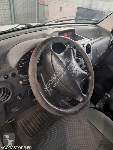 Лекотоварен автомобил Citroën BERLINGO