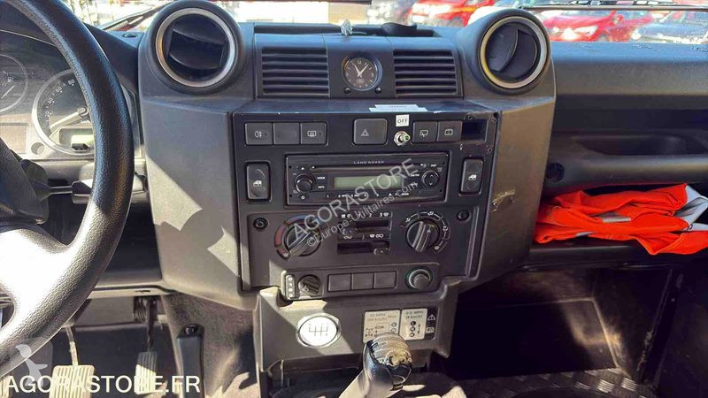 Furgoneta Land Rover DEFENDER