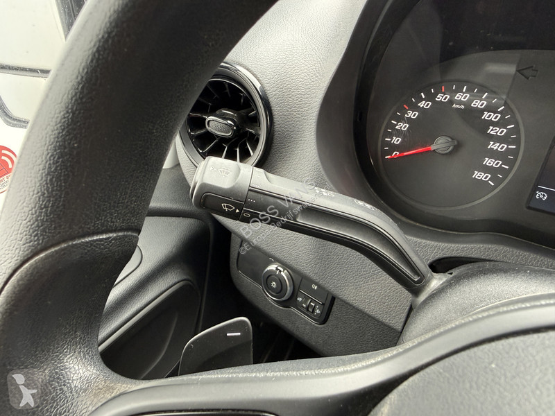 Bedrijfswagen Mercedes 314 2.2 140PK Automaat...