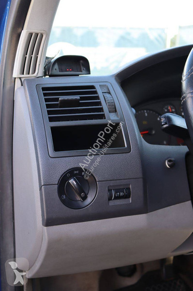 Furgoneta Volkswagen TDI 96 KW AUT