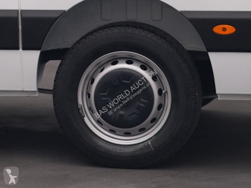 Furgoneta Renault 135PK