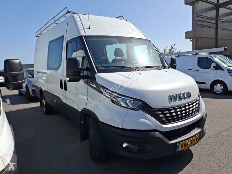 Furgoneta Iveco 3.0D 352L DC 6P. H2 AUT/ECC