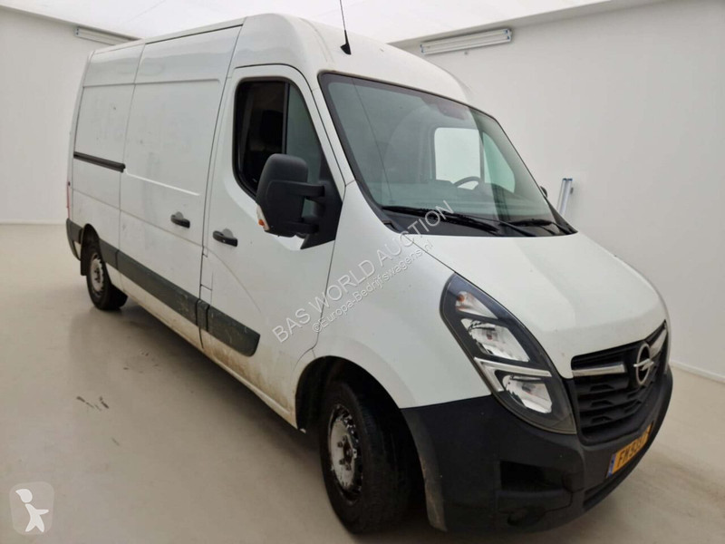 Furgoneta Opel 2.3 DT L2H2 Airco/NAV/PDC