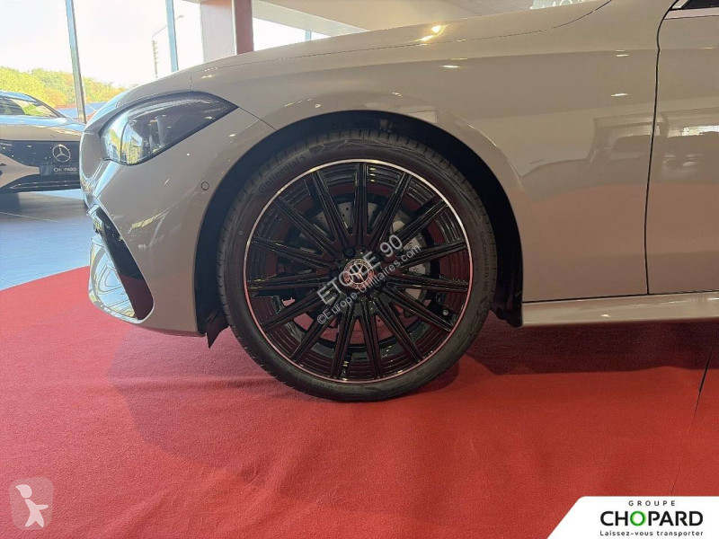 Коммерческий автомобиль Mercedes CLE Cabriolet...