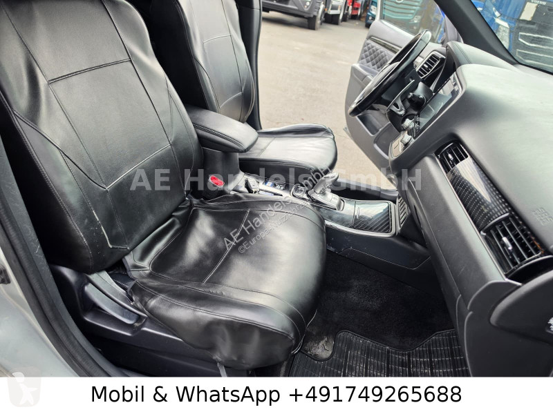 Užitkové vozidlo Mitsubishi PHEV Top...