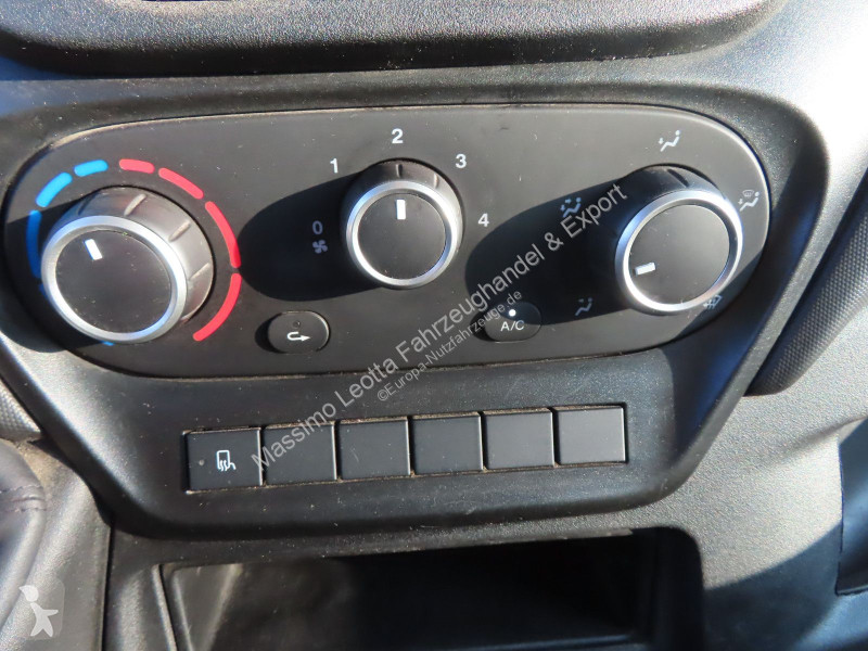 Furgoneta Iveco 35C16  3,0 Kipper DoKa Box FZ.114