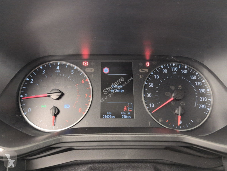 Véhicule utilitaire Renault  CLIO V