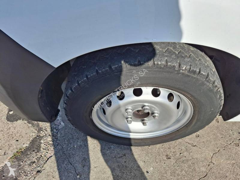 Furgoneta Renault 2.3 DCI 145
