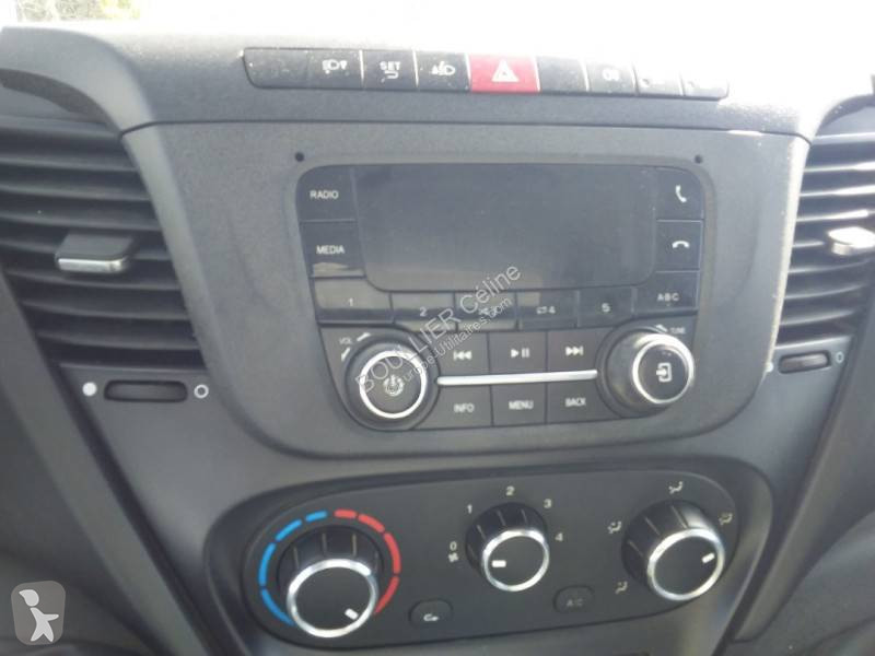 Furgoneta Iveco 35C15