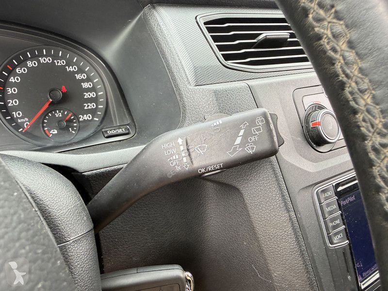 Furgoneta Volkswagen 37kWh 113PK L2H1...