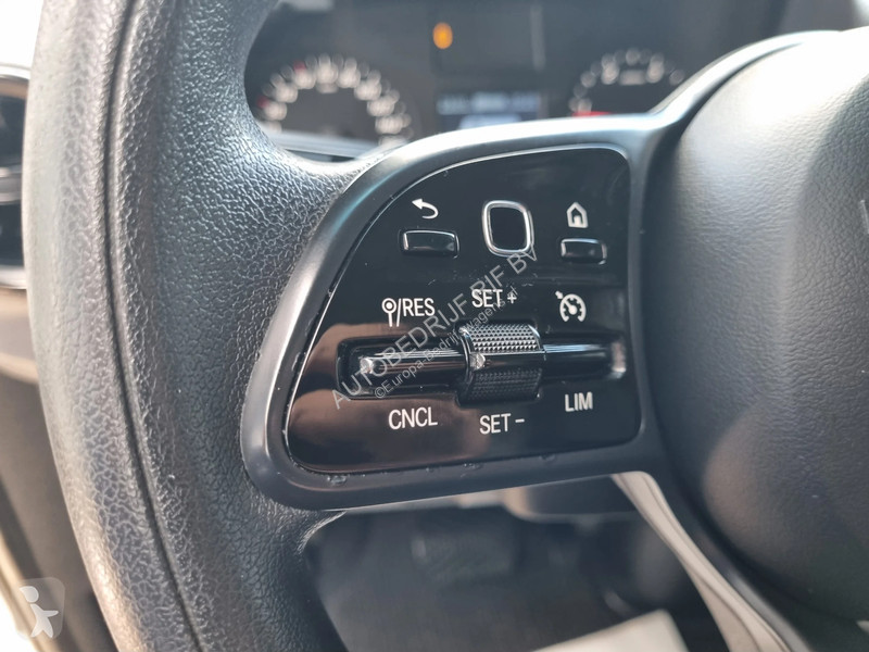 Haszongépjármű Mercedes 314 CDI