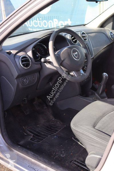 Haszongépjármű Dacia