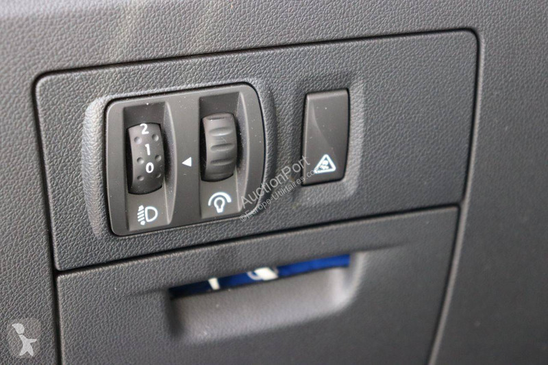 Haszongépjármű Renault  latitude