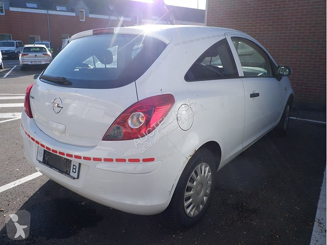 Veículo utilitário Opel