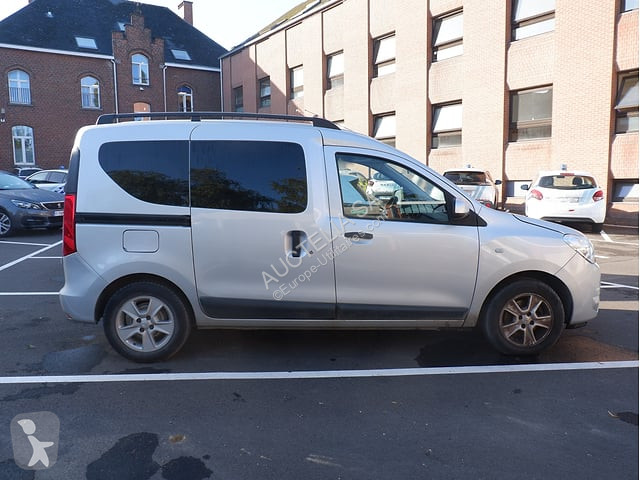 Veículo utilitário Dacia
