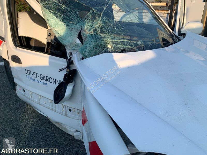 Véhicule utilitaire Renault KANGOO