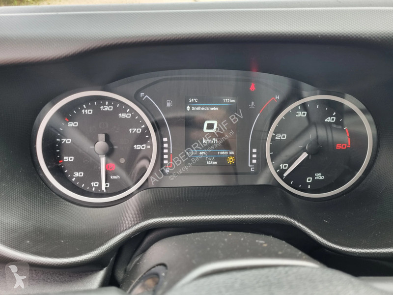 Veículo utilitário Iveco 35C16 D
