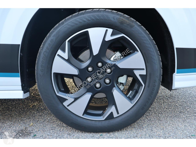 Véhicule utilitaire Ford