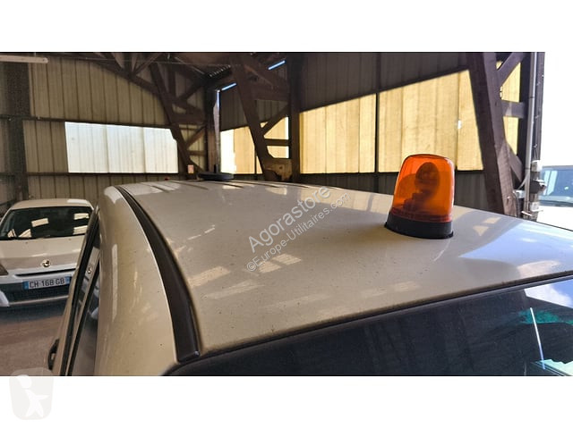 Véhicule utilitaire Mitsubishi PAJERO