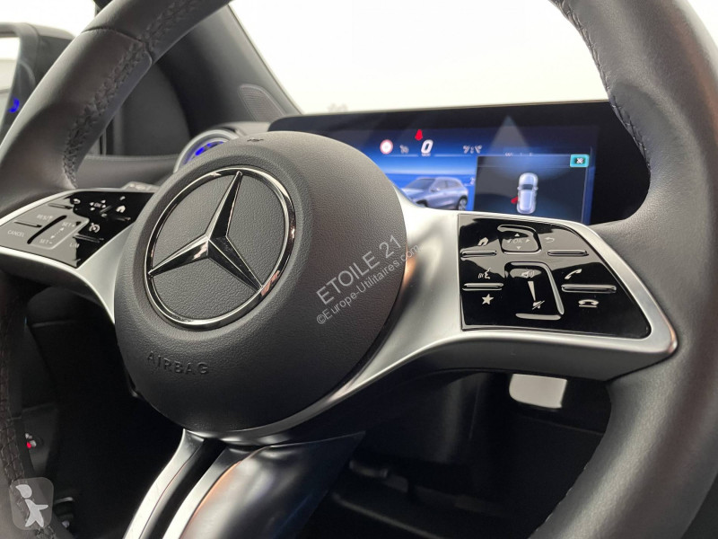 Veicolo commerciale Mercedes GLA 200 d 8G-DCT