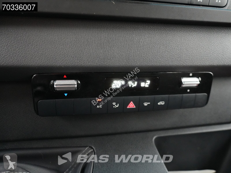 Коммерческий автомобиль Mercedes 311 CDI Open...