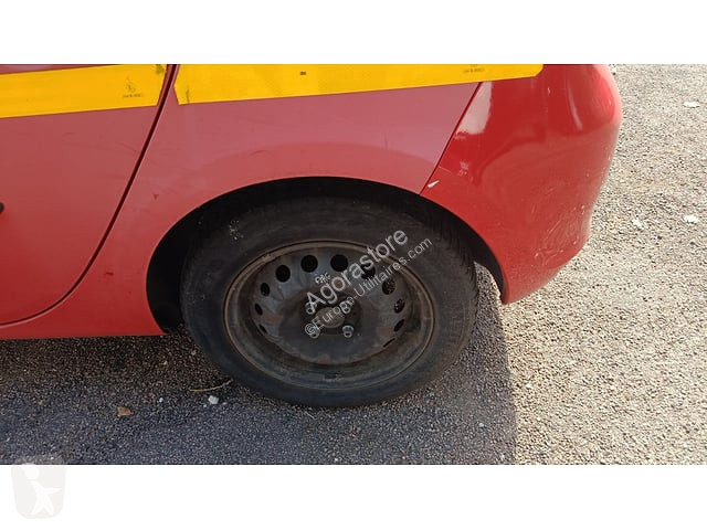 Коммерческий автомобиль Renault CLIO