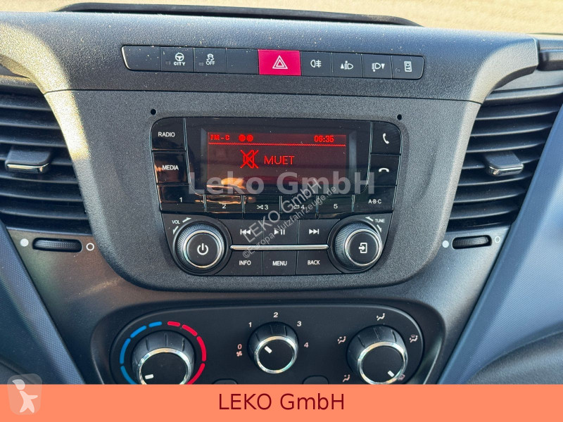 Nyttofordon Iveco 35C14 Mit Carrier Xr 350