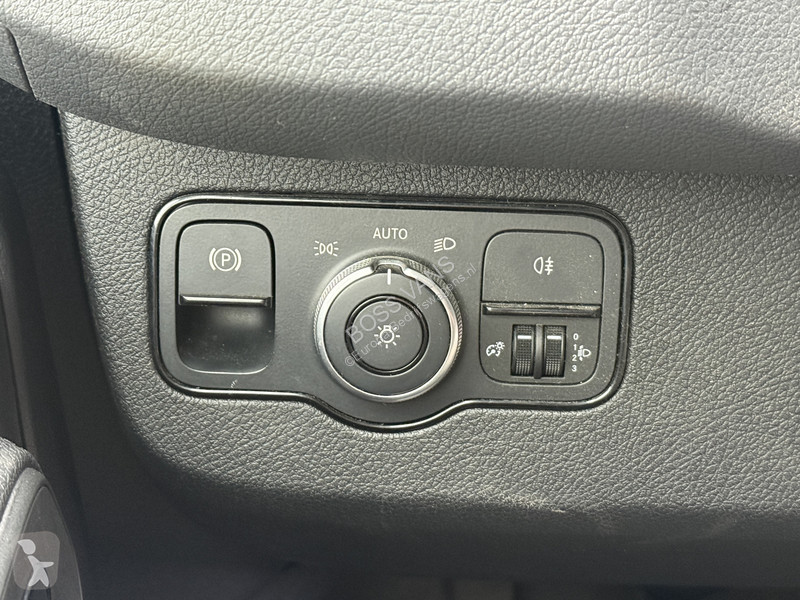 Nyttofordon Mercedes 312 55kWh L2H2 Elektrisch...