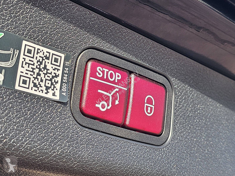 Autoutilitară Mercedes Estate De Hybride...