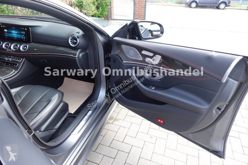 Autoutilitară Mercedes Limited Edition 1 of...
