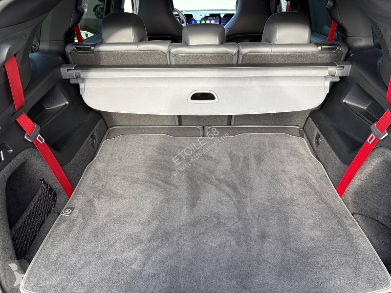 Véhicule utilitaire Mercedes GLB 250+ EQ