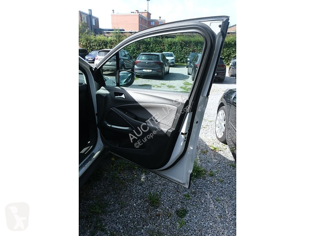 Véhicule utilitaire Opel