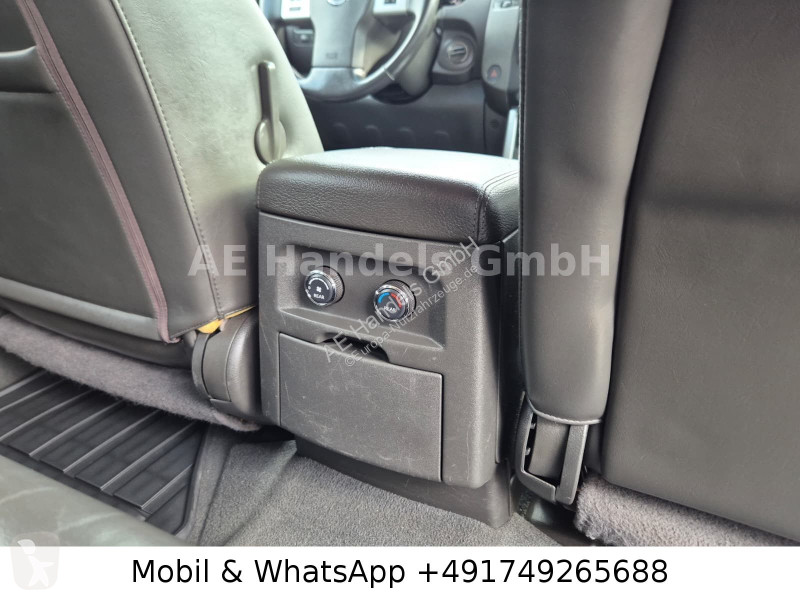 Véhicule utilitaire Nissan 2.5 dCi 4x4...
