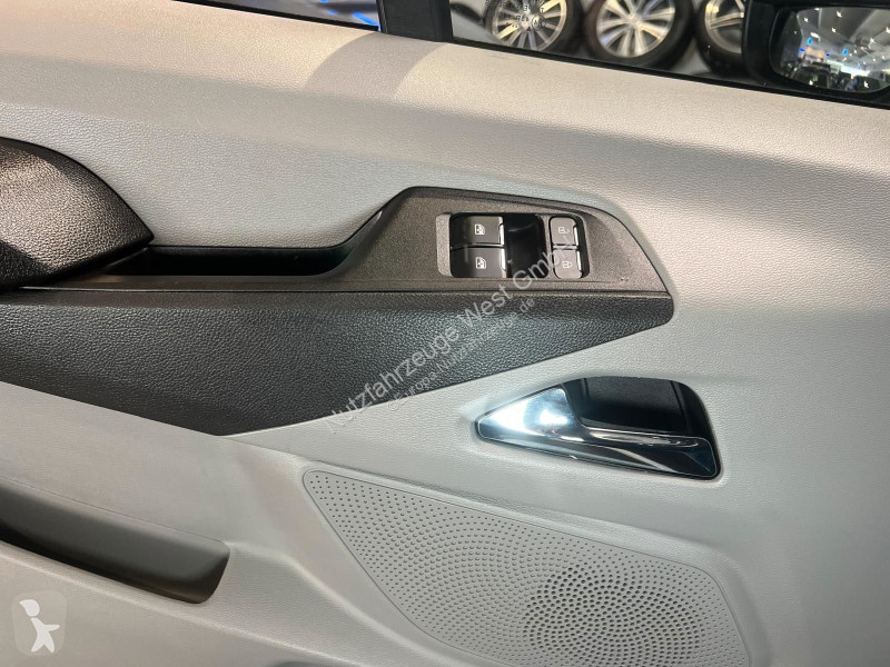Véhicule utilitaire Maxus 9 2.0 TDCi L3H2...