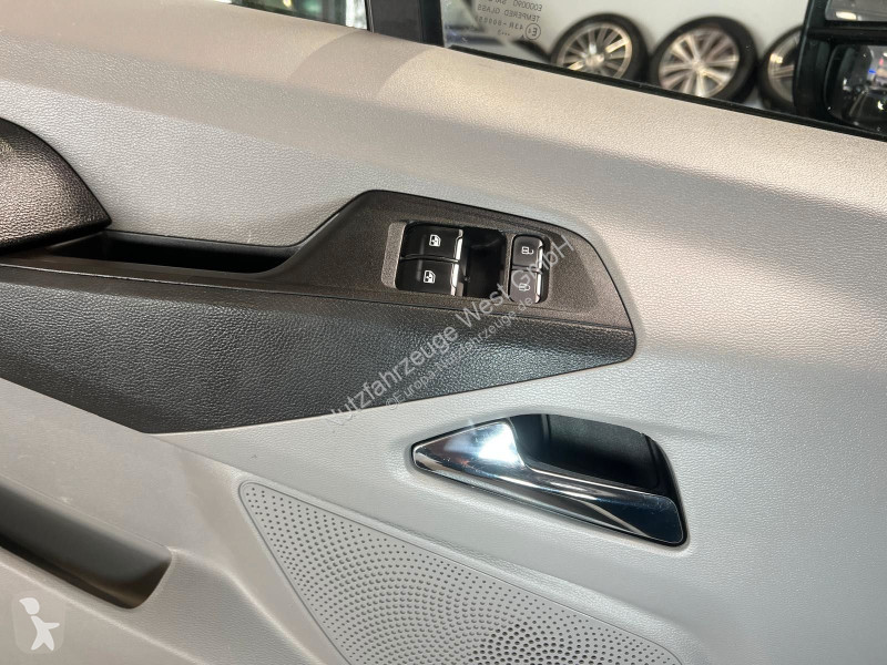 Véhicule utilitaire Maxus 9 L3H2...