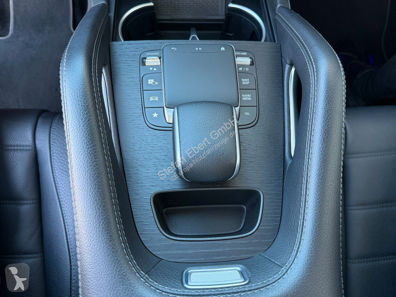 Véhicule utilitaire Mercedes 300d 4M...