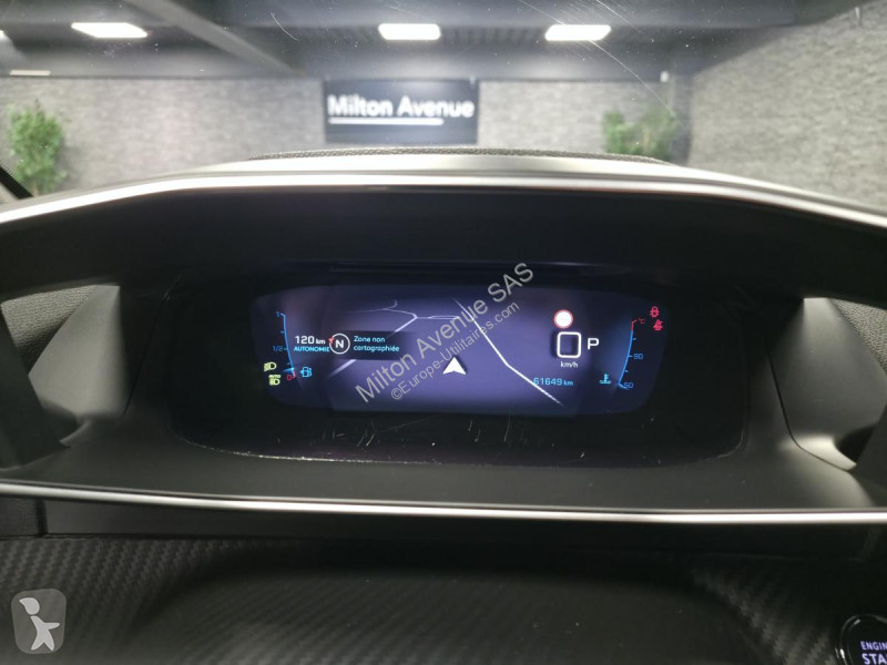 Véhicule utilitaire Peugeot 1.2i PureTech 12V -...