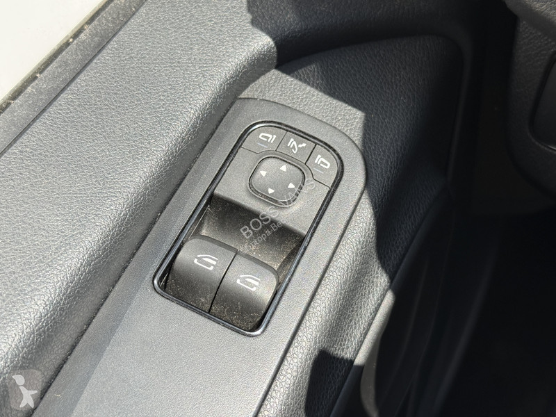 Bedrijfswagen Mercedes 315 1.9 CDI Pakketbus...