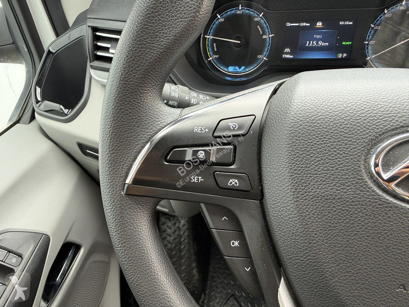 Véhicule utilitaire Maxus e 9 65kWh 204PK e 9